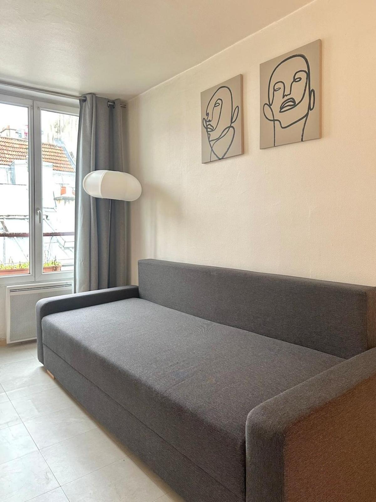 Chic In Ecouffes In Marais Apartment Paris